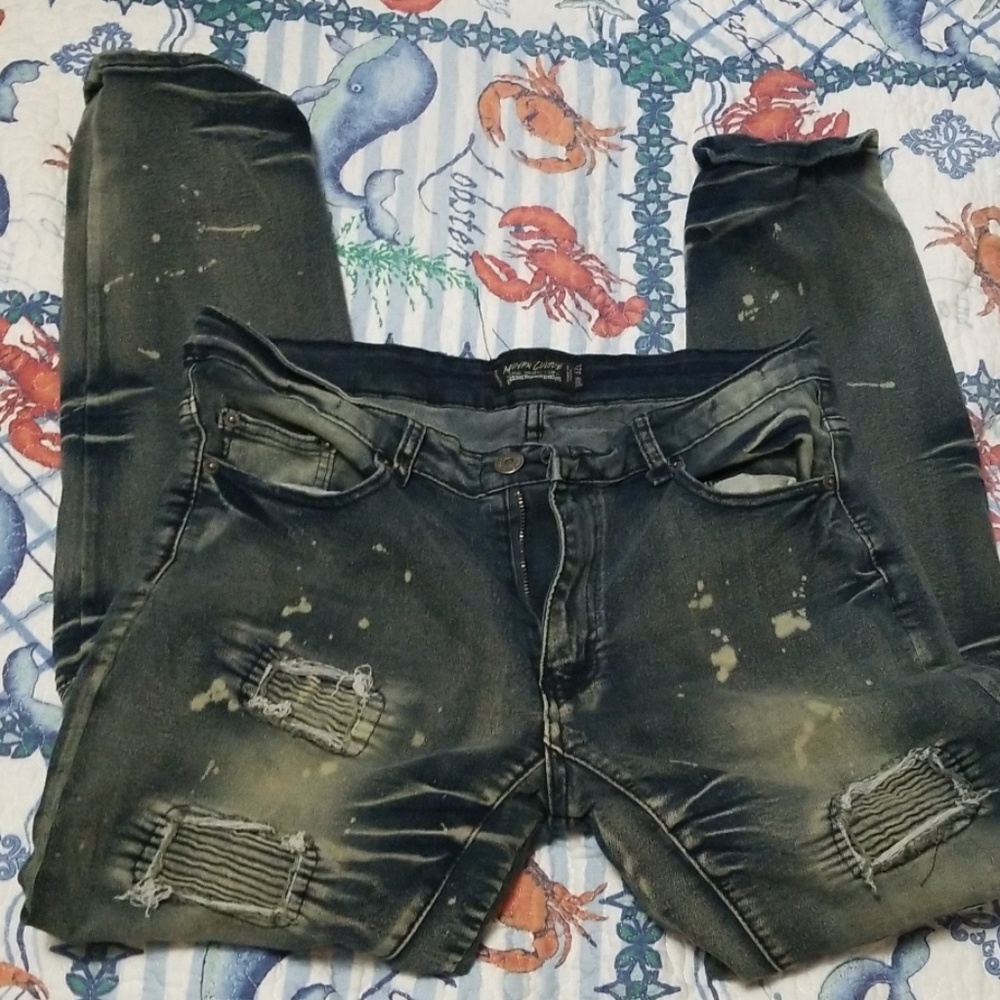 Modern Culture Distressed Jeans 34WX32L